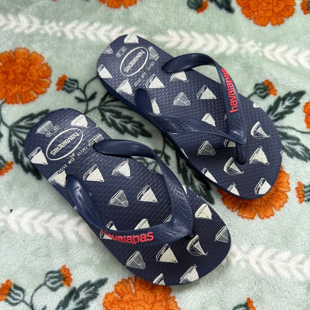 Havaianas Flip Flops Sandals Navy Blue Sailboat US 13C 1 Little Kid Boy Girl